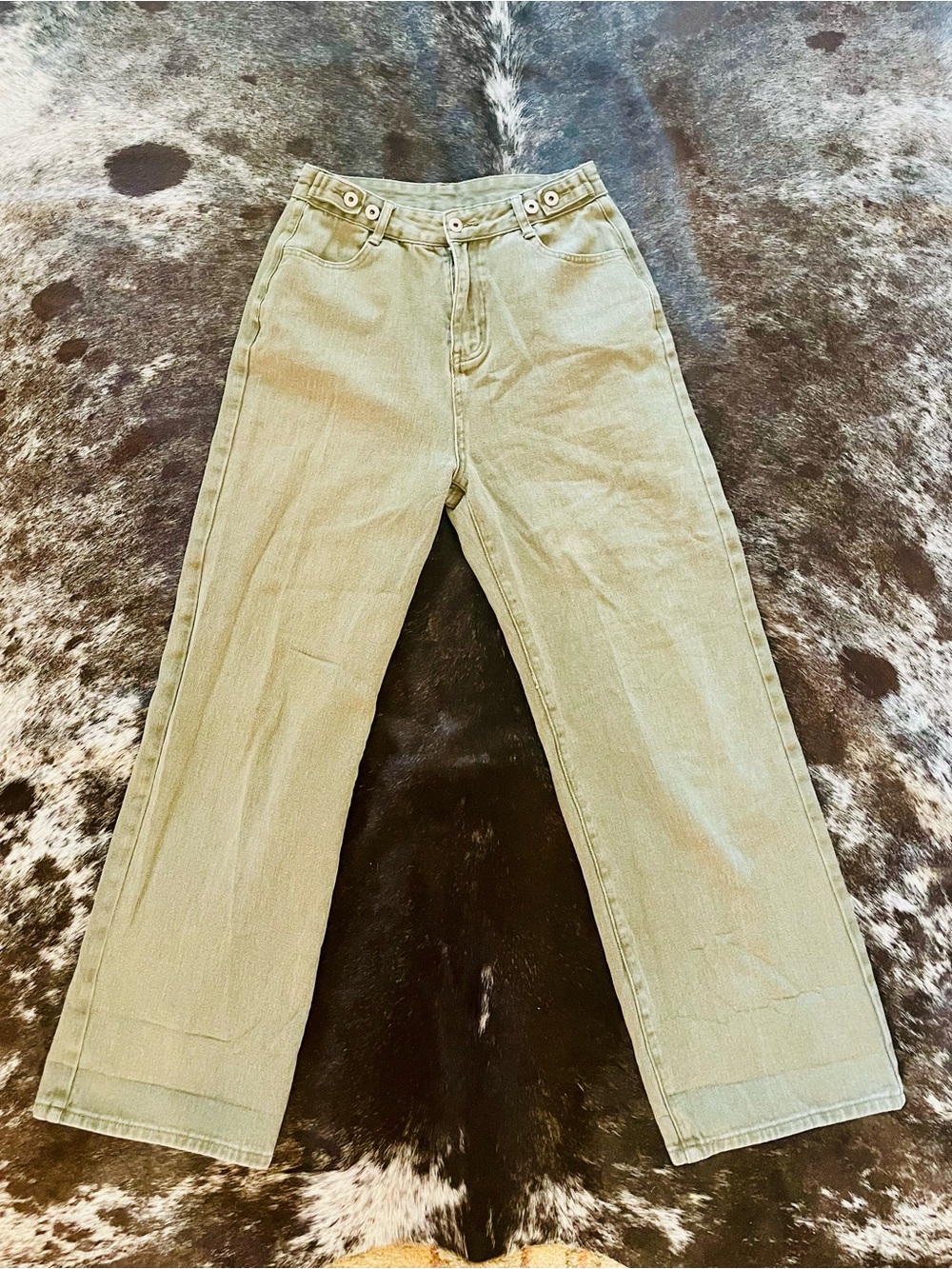 Wide Leg Jeans in Sage Green